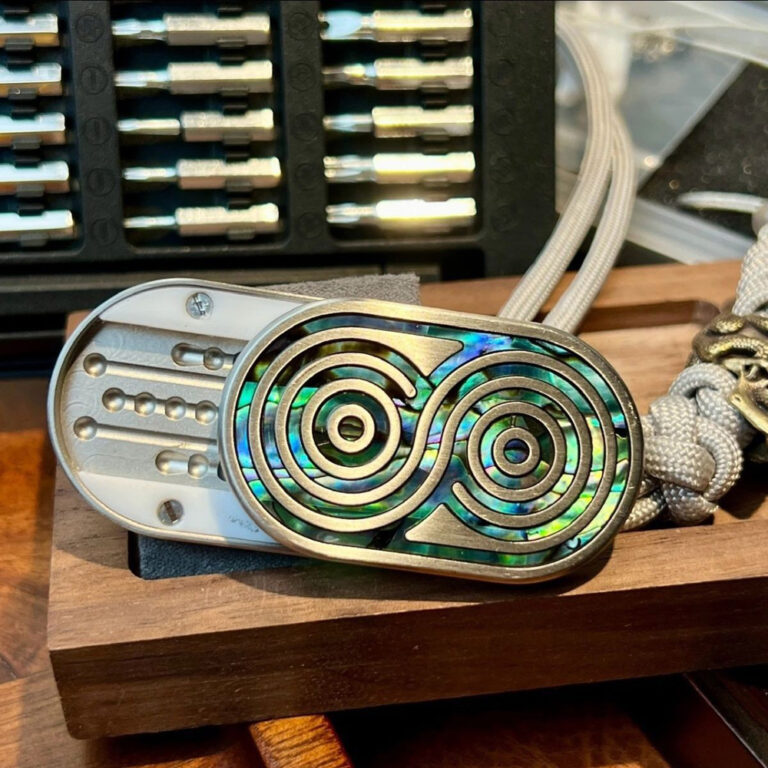 Seashell Mechanical Fidget Slider-2